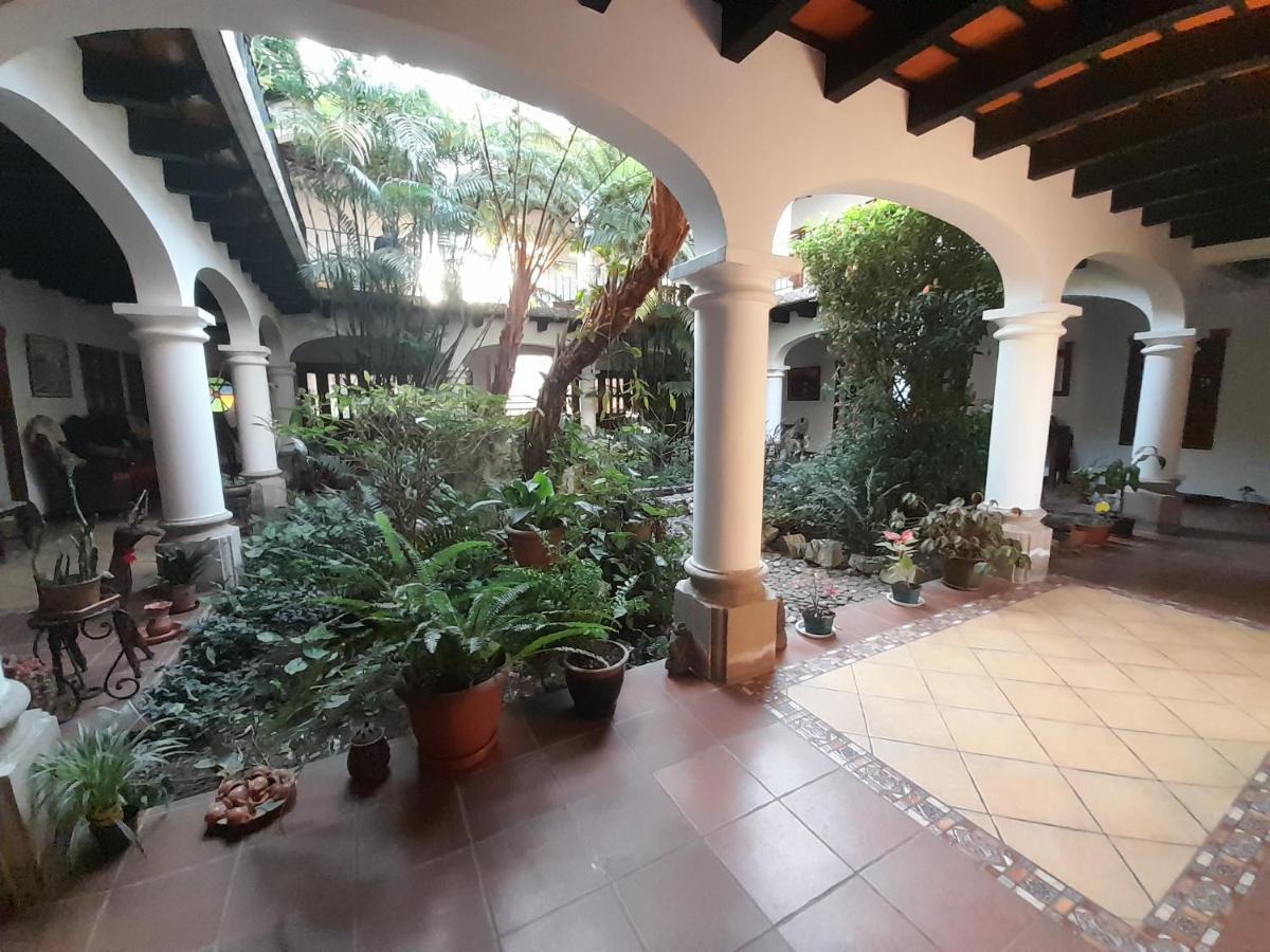 Hotel Y Jardines Casa Buho Antigua Екстериор снимка